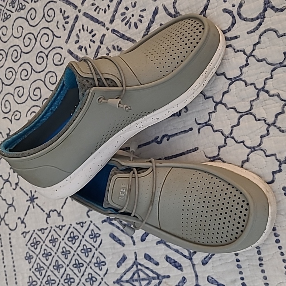 Reef Men's Gray Rubber Boat Shoes